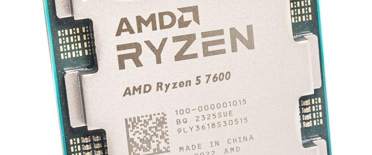 AMD Ryzen 5 7600 AM5 processor chip top view