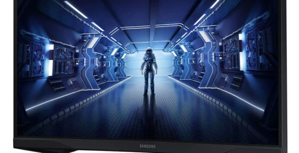 Samsung Odyssey G5 27 inch curved gaming monitor, one of the best gaming monitors under Rs. 100,000 in Pakistan