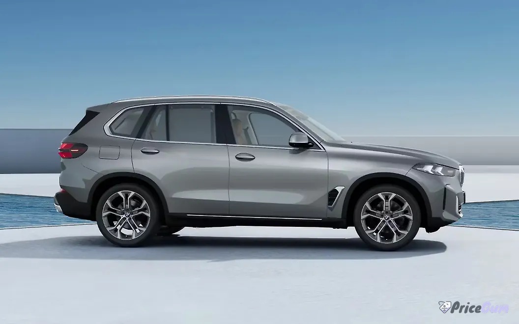 BMW X5 in Pakistan