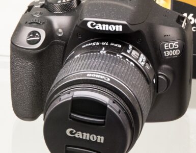 Canon EOS 1300D DSLR camera price in Pakistan
