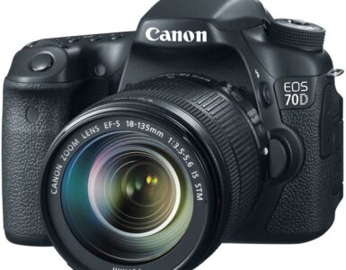 Canon EOS 70D DSLR camera with EF-S 18-135mm IS STM lens