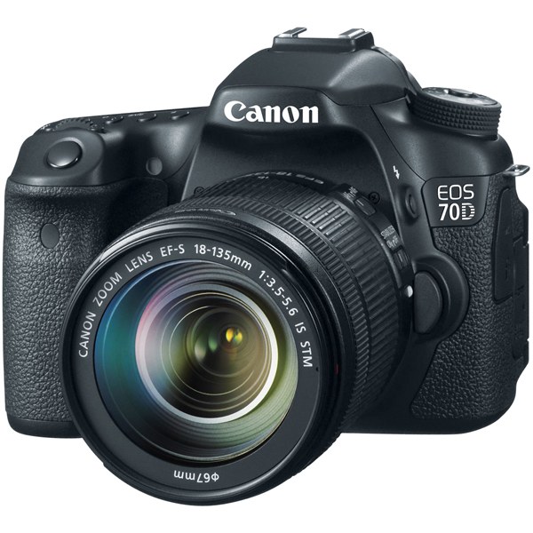 Canon EOS 70D DSLR camera with EF-S 18-135mm IS STM lens