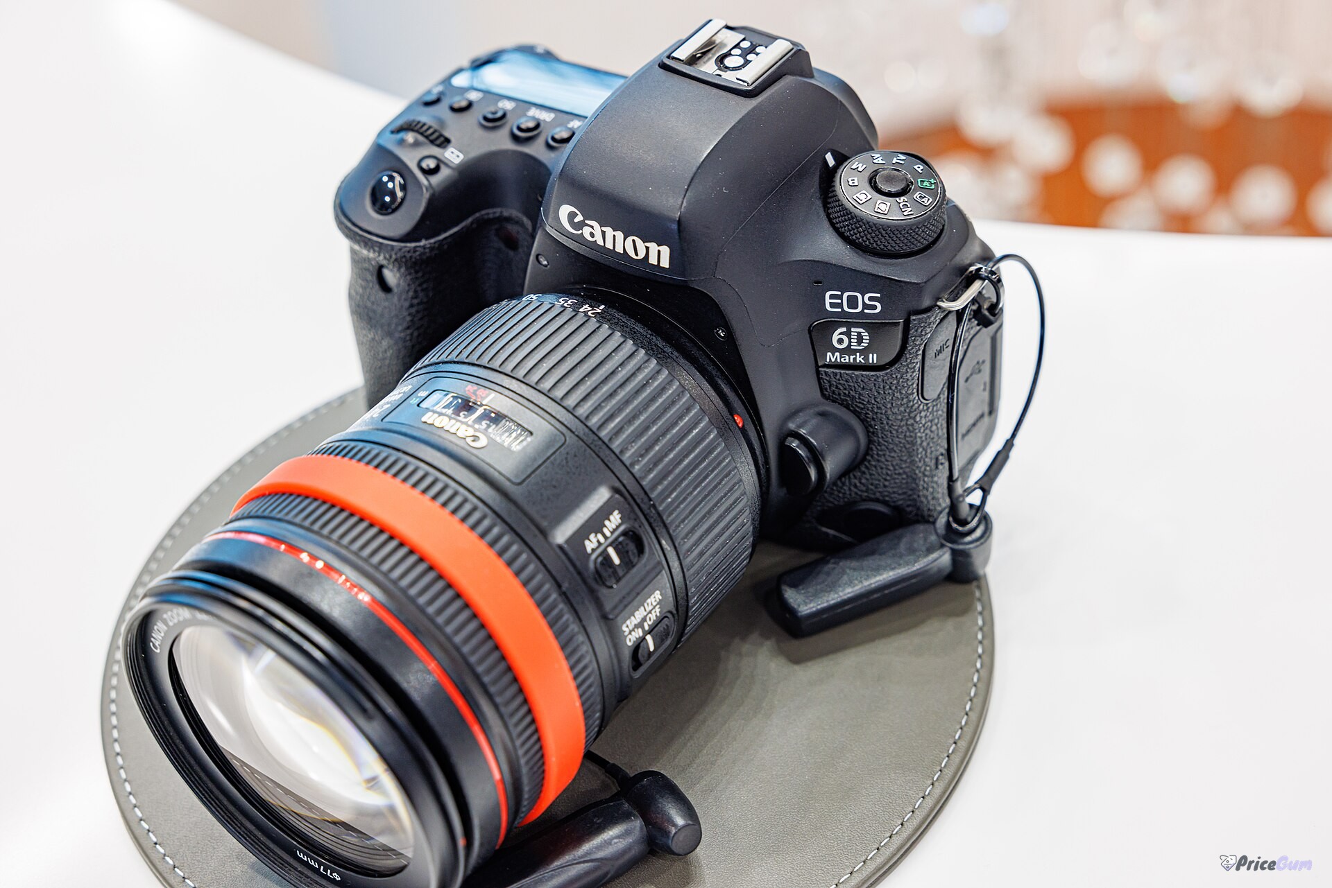 Canon 6D Mark II price in Pakistan, DSLR camera with 24-105mm lens front view