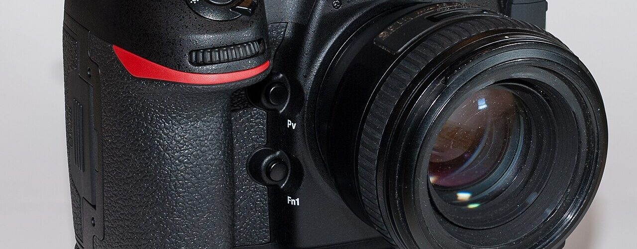 Nikon D850 DSLR camera price in Pakistan