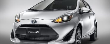 Toyota Aqua hybrid hatchback front view