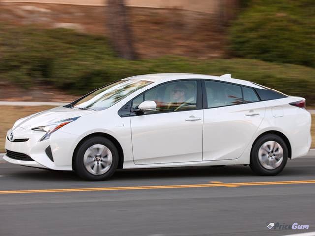 Toyota Prius fourth generation side view