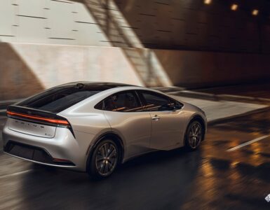 Toyota Prius price in Pakistan