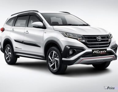Toyota Rush 7-seat SUV price in Pakistan