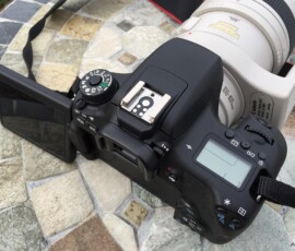 Canon EOS 760D DSLR camera